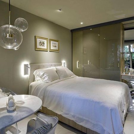Bed In Town Saigon Aparthotel Ho Chi Minh City Exterior photo