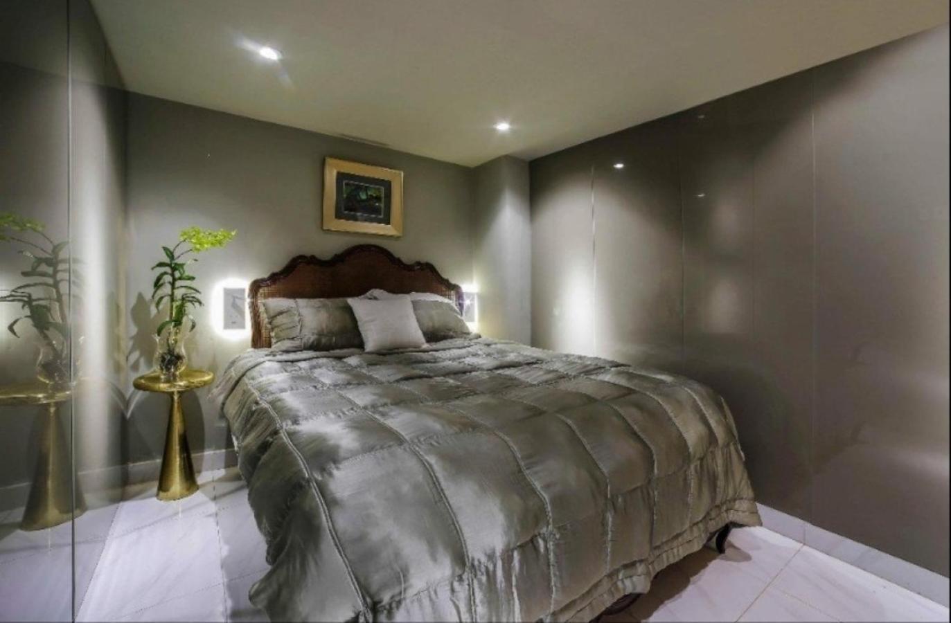 Bed In Town Saigon Aparthotel Ho Chi Minh City Exterior photo